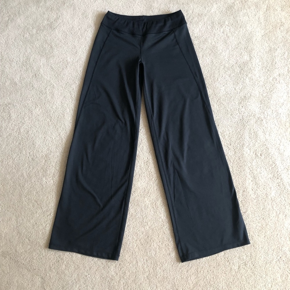 Lucy Activewear Black Wide Leg Pant  XS